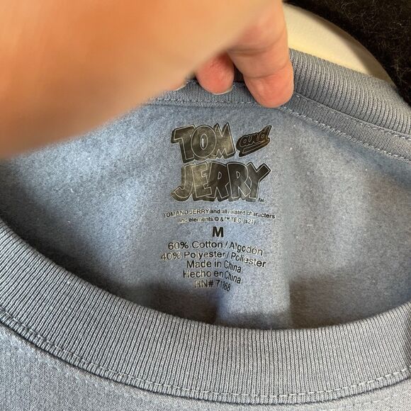 Tom And Jerry Graphic Crewneck Sweatshirt Blue Juniors Size Medium NWT’s - Picture 6 of 10